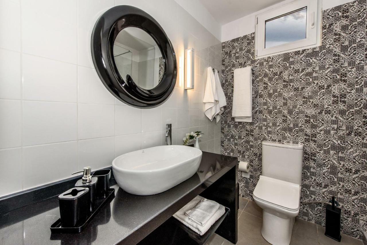 Villa4Dreams Gerani  Bagian luar foto