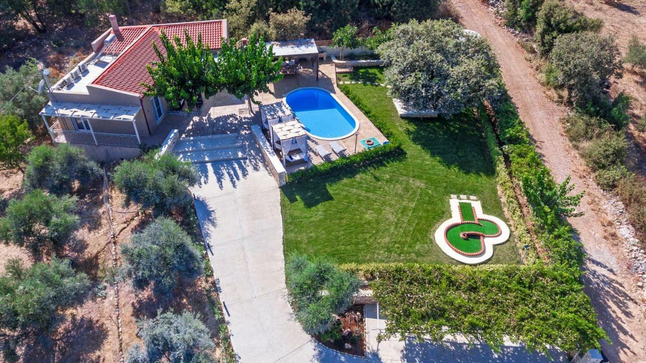 Villa4Dreams Gerani  Bagian luar foto